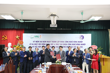 Lễ ký kết hợp tác với Hiệp hội nông nghiệp số Việt Nam